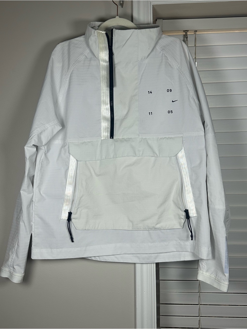 Nike White Pullover Anorak with Navy Accents